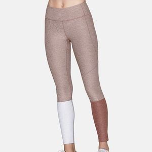 Outdoor Voices 7/8 Dipped Leggings